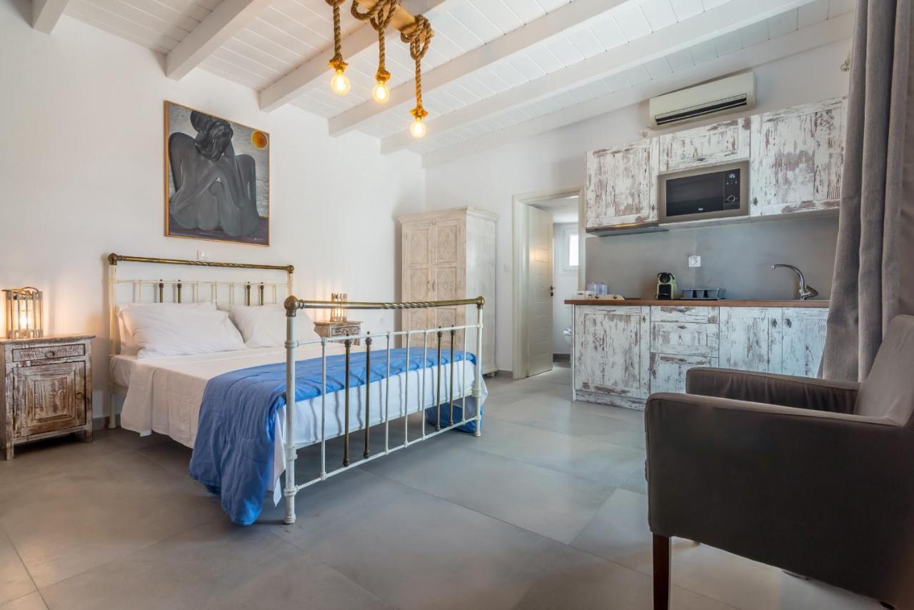 Kristen'S Studio & Apartments アダマス エクステリア 写真