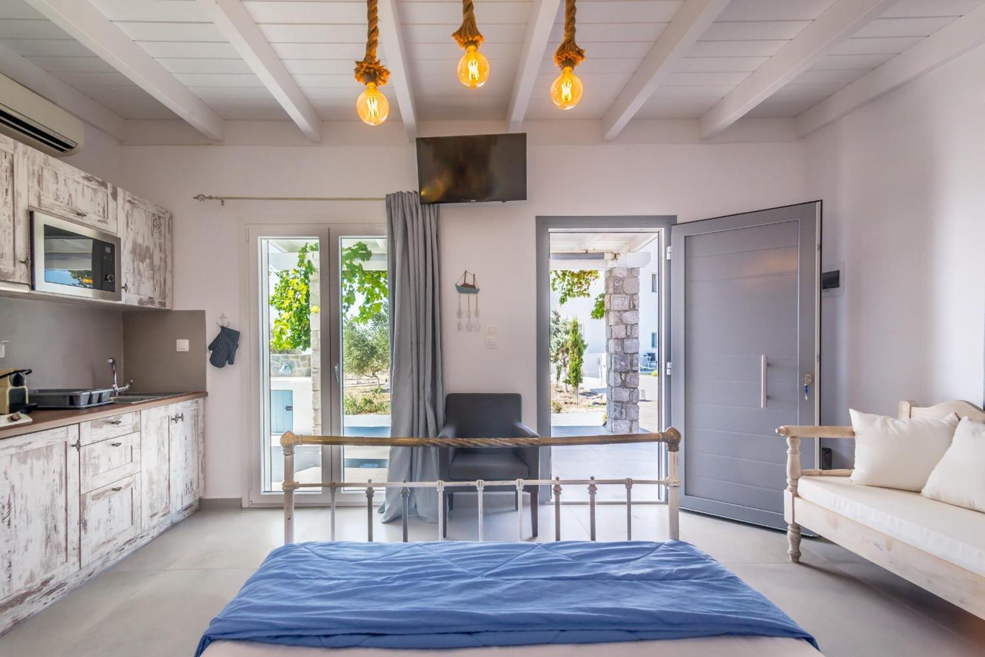 Kristen'S Studio & Apartments アダマス エクステリア 写真